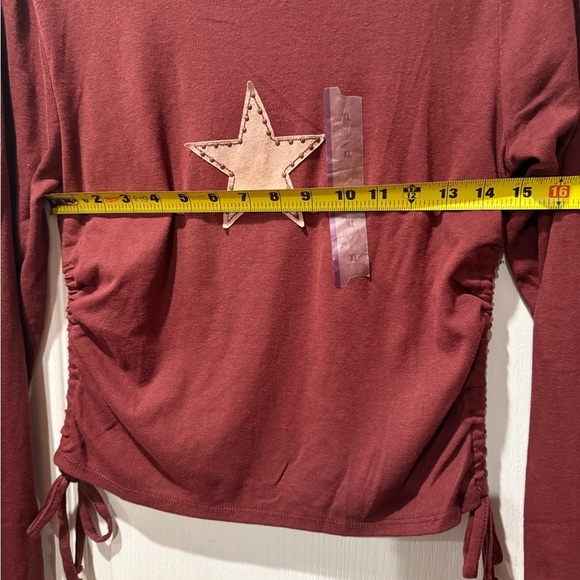 GRAYSON/THREADS Burgundy Star Long Sleeve Blouse size: XL Girls - Picture 8 of 9
